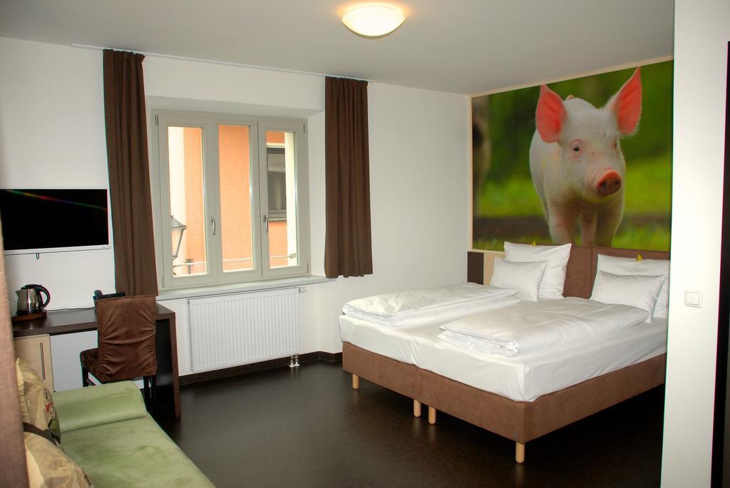 Hezelhof'S Radl-Hotel Wassertruedingen Bagian luar foto
