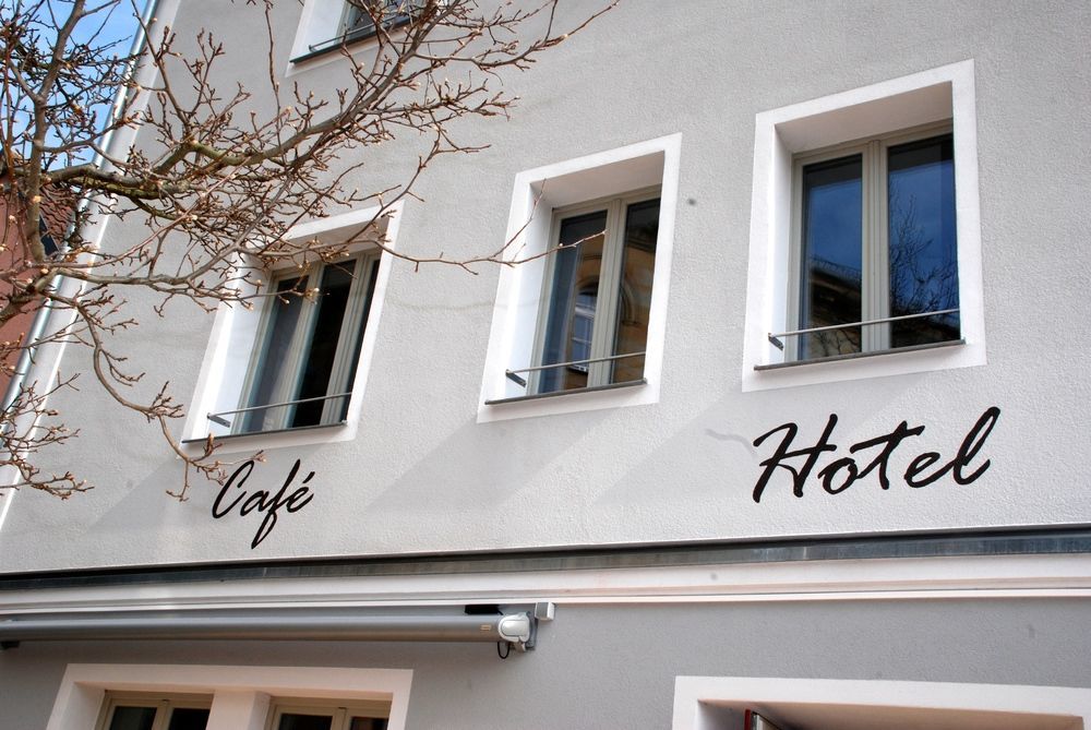 Hezelhof'S Radl-Hotel Wassertruedingen Bagian luar foto